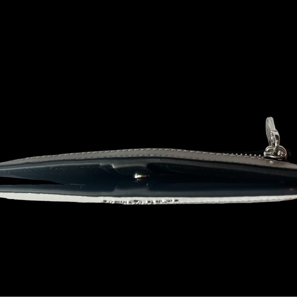 Kate Spade Staci Large Slim Bifold Wallet
Nimbus Grey/White - Picture 4 of 4